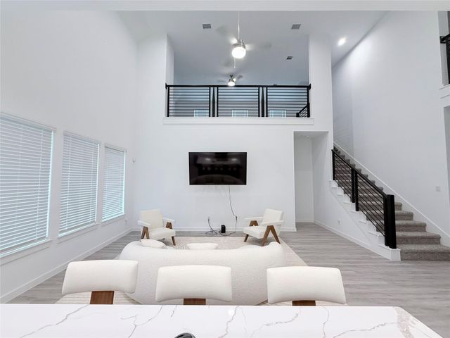 1609 Sunbend Lane, Katy, TX 77493