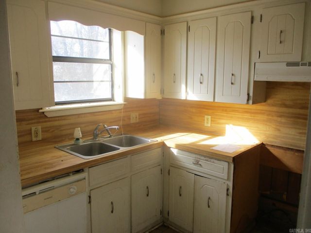 37 Saint John Street, Cabot, AR 72023