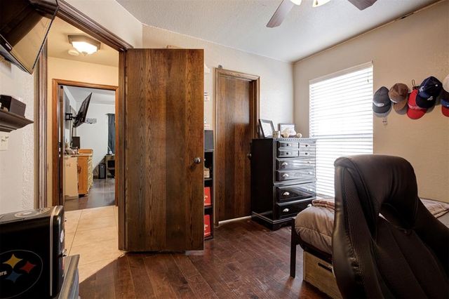 106 Southpointe Avenue, Tuttle, OK 73089