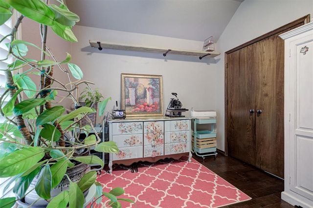 106 Southpointe Avenue, Tuttle, OK 73089