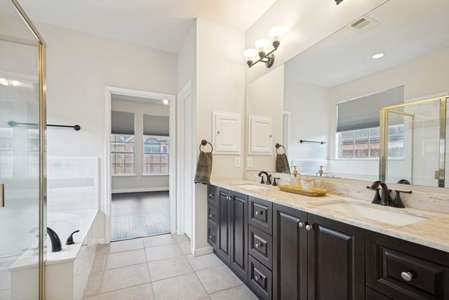 302 Village Trail, Trophy Club, TX 76262