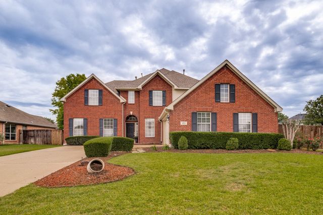 302 Village Trail, Trophy Club, TX 76262