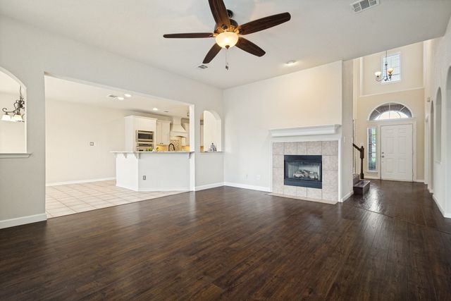 302 Village Trail, Trophy Club, TX 76262