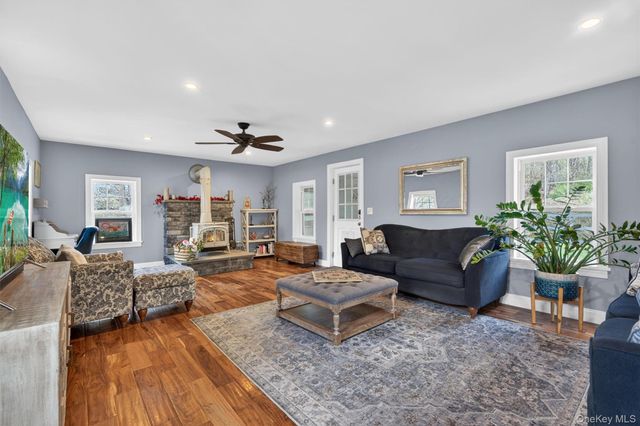 22 Reinheimer Road, Monroe, NY 10950