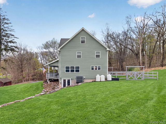 22 Reinheimer Road, Monroe, NY 10950