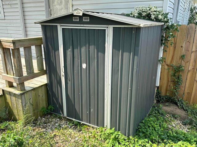 1320 Q STREET, Bedford, IN 47421