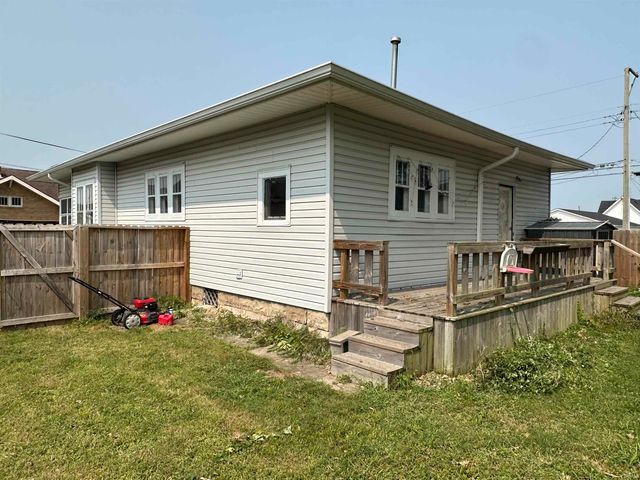 1320 Q STREET, Bedford, IN 47421