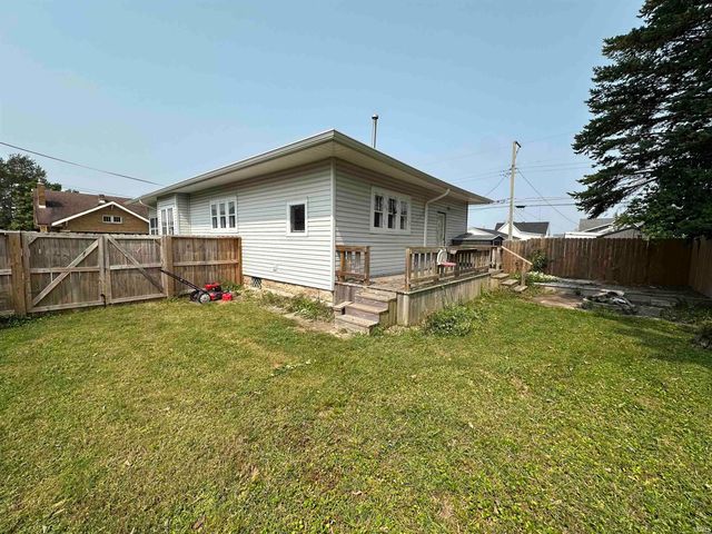 1320 Q STREET, Bedford, IN 47421