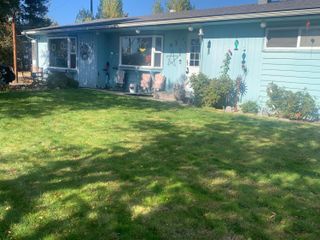 64 NE Hodges Street, Madras, OR 97741