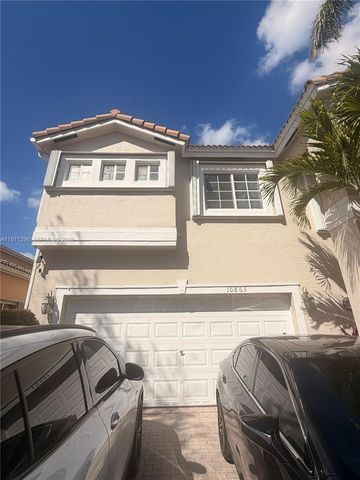 10863 NW 53 LN, Doral, FL 33178