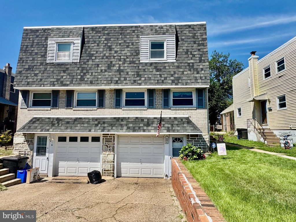 8 SHIPLEY PL, Philadelphia, PA 19152