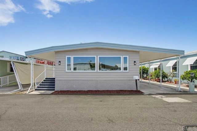 68 Brookside, Oceanside, CA 92056