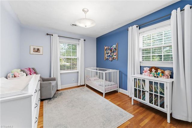 1220 Abingdon Way, Winston-salem, NC 27106