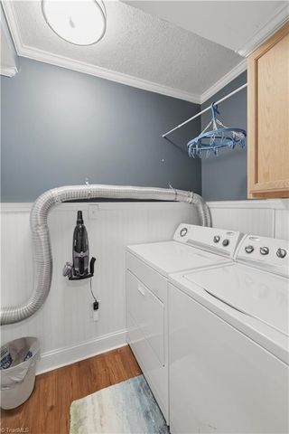 1220 Abingdon Way, Winston-salem, NC 27106