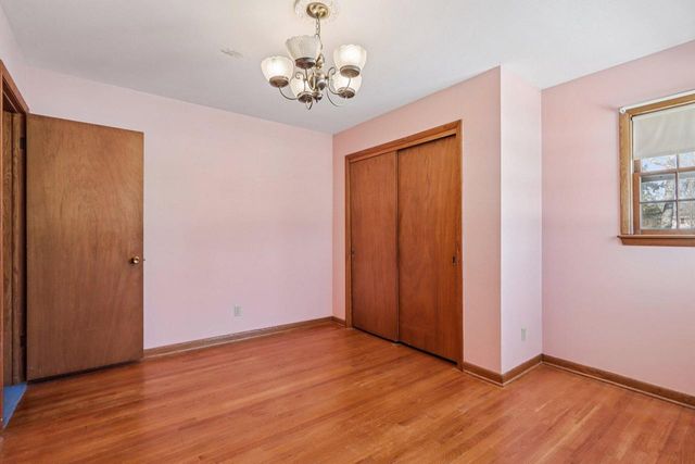 5215 Morningside DRIVE, Greendale, WI 53129