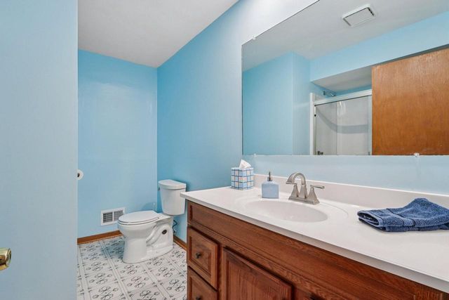 5215 Morningside DRIVE, Greendale, WI 53129