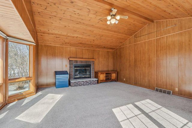 5215 Morningside DRIVE, Greendale, WI 53129