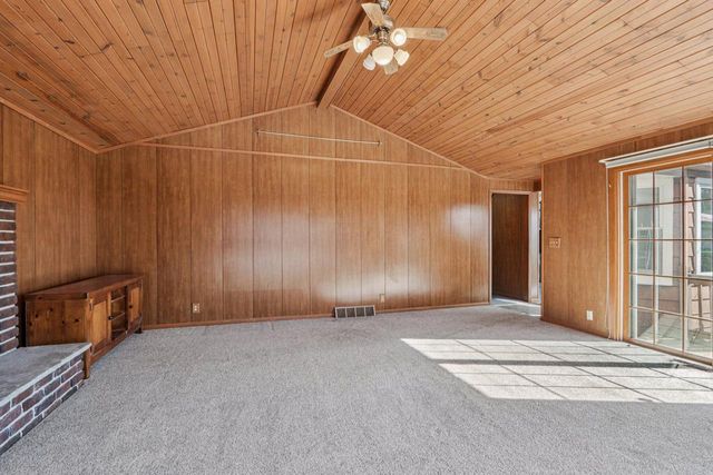 5215 Morningside DRIVE, Greendale, WI 53129