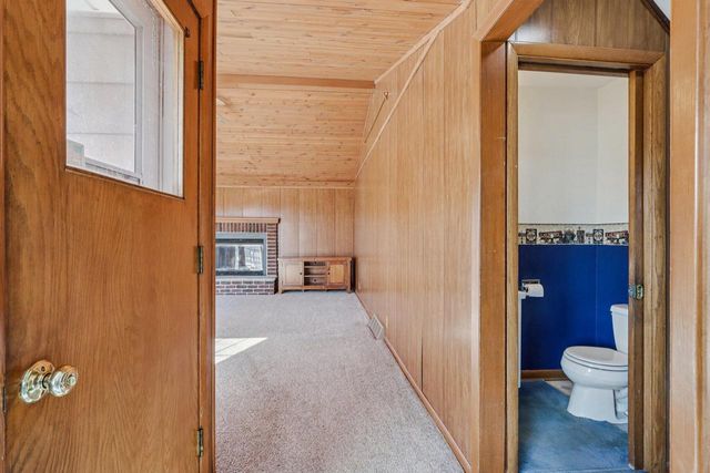 5215 Morningside DRIVE, Greendale, WI 53129