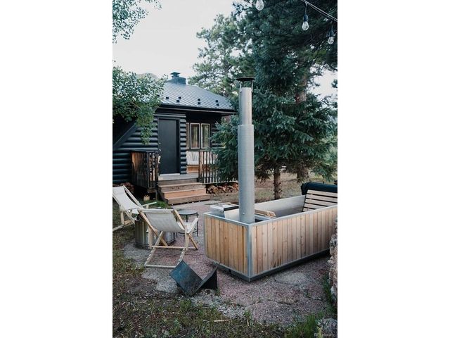 30776 Burland Rd, Golden, CO 80403