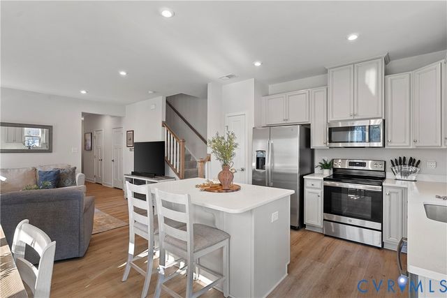 4121 Jefferson Ridge Dr, Midlothian, VA 23112