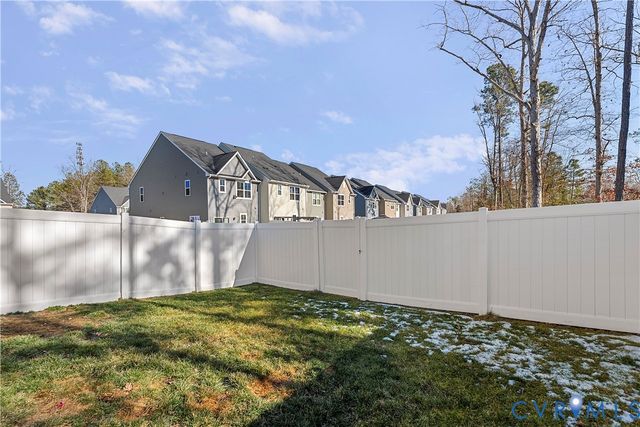 4121 Jefferson Ridge Dr, Midlothian, VA 23112