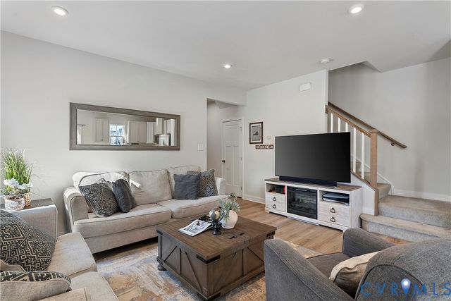 4121 Jefferson Ridge Dr, Midlothian, VA 23112