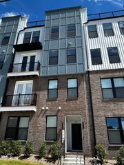 1245 S Blount Street 201, Raleigh, NC 27601