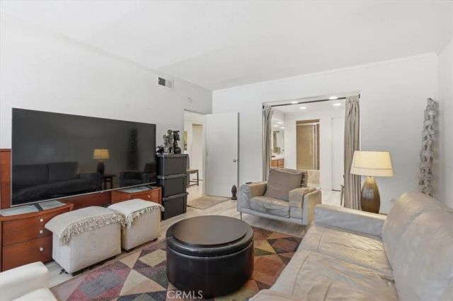 5555 Canyon Crest 2F, Riverside, CA 92507
