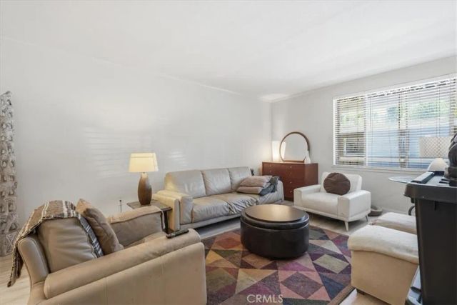 5555 Canyon Crest 2F, Riverside, CA 92507