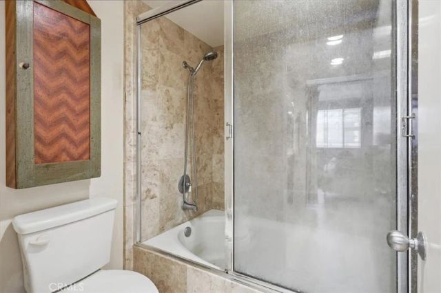 5555 Canyon Crest 2F, Riverside, CA 92507
