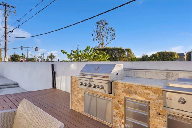 17451 Avalon, Huntington Beach, CA 92647