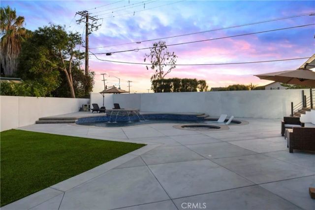 17451 Avalon, Huntington Beach, CA 92647