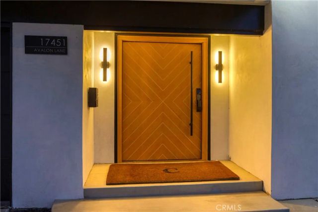 17451 Avalon, Huntington Beach, CA 92647