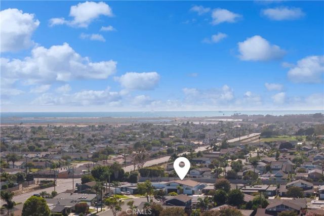 17451 Avalon, Huntington Beach, CA 92647
