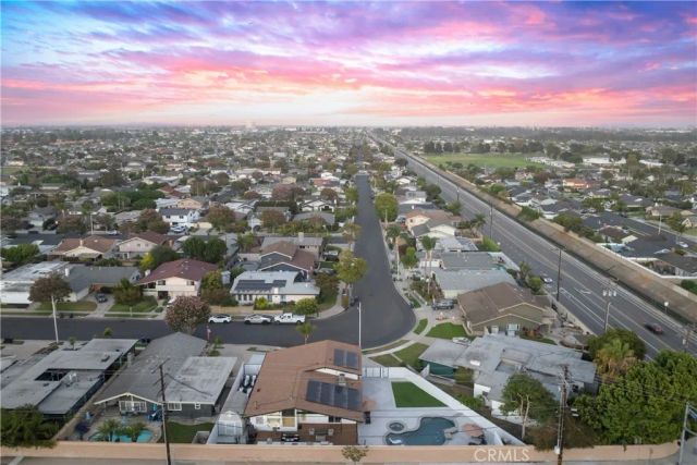 17451 Avalon, Huntington Beach, CA 92647