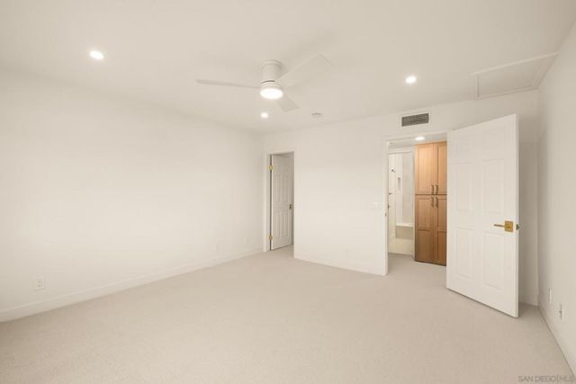 17925 Caminito Pinero 270, San Diego, CA 92128