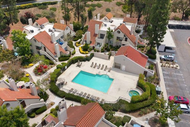 17925 Caminito Pinero 270, San Diego, CA 92128