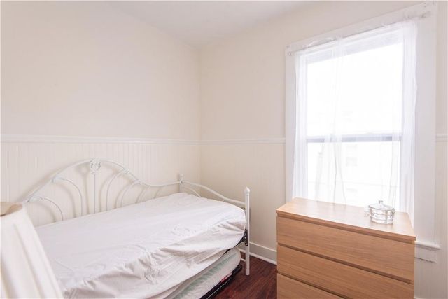 11 Brewer Street, Newport, RI 02840
