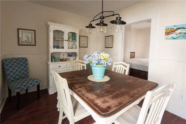 11 Brewer Street, Newport, RI 02840