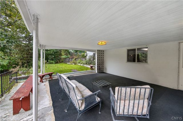 108 Fayette Circle, Manlius, NY 13066