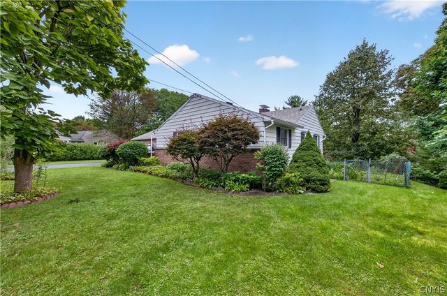 108 Fayette Circle, Manlius, NY 13066
