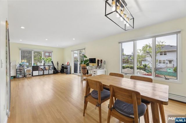 1435 14th Street, Fort Lee, NJ 07024