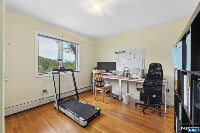 1435 14th Street, Fort Lee, NJ 07024