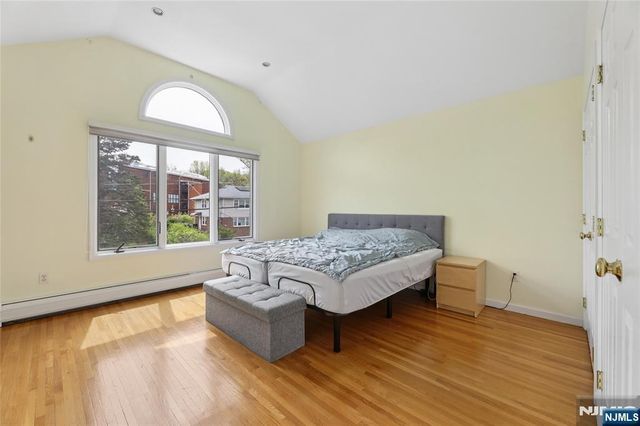 1435 14th Street, Fort Lee, NJ 07024