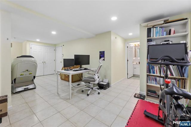 1435 14th Street, Fort Lee, NJ 07024