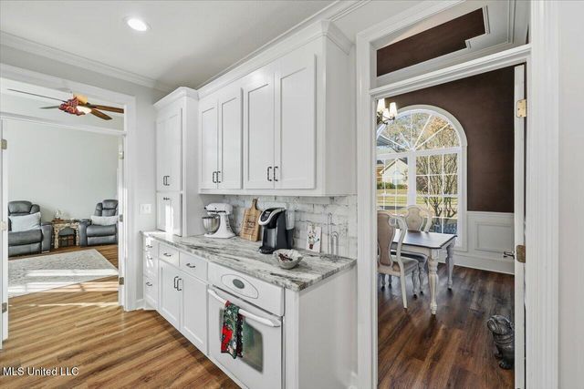 513 Windsor Drive, Brandon, MS 39047