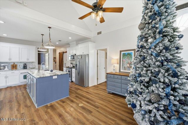 513 Windsor Drive, Brandon, MS 39047