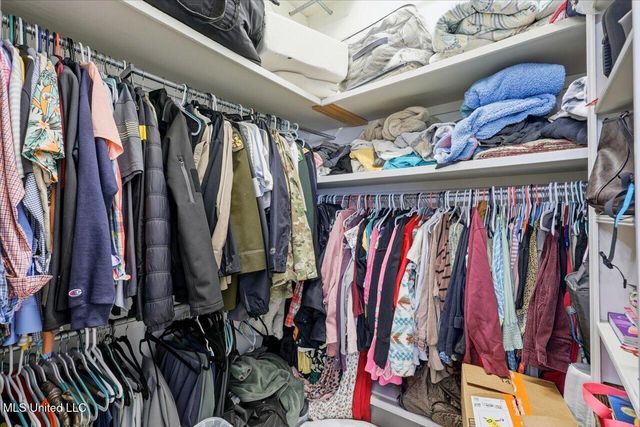 513 Windsor Drive, Brandon, MS 39047