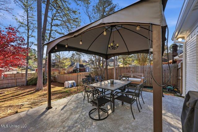 513 Windsor Drive, Brandon, MS 39047